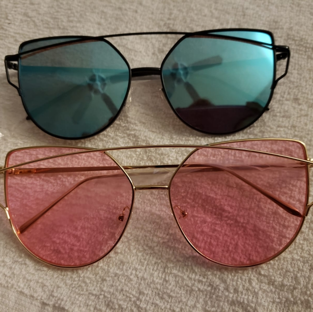 Sunglasses set